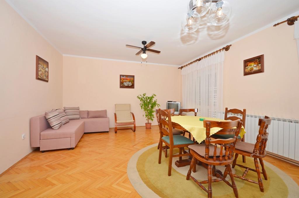 Apartments Marija Near Center Vodice Ngoại thất bức ảnh