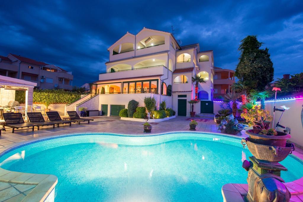 Apartments Marija Near Center Vodice Ngoại thất bức ảnh