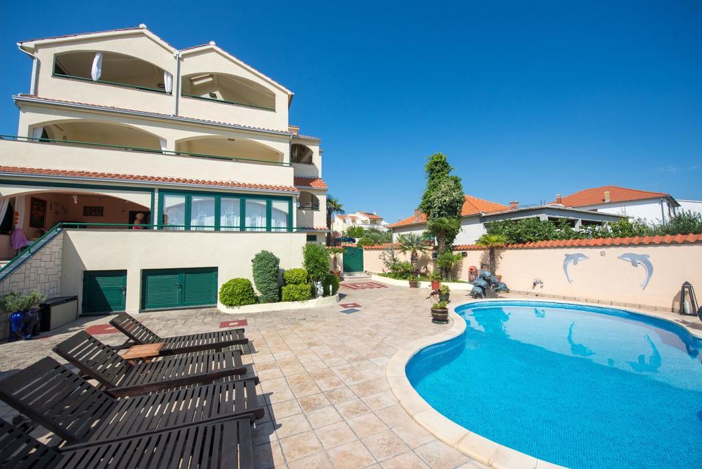 Apartments Marija Near Center Vodice Ngoại thất bức ảnh