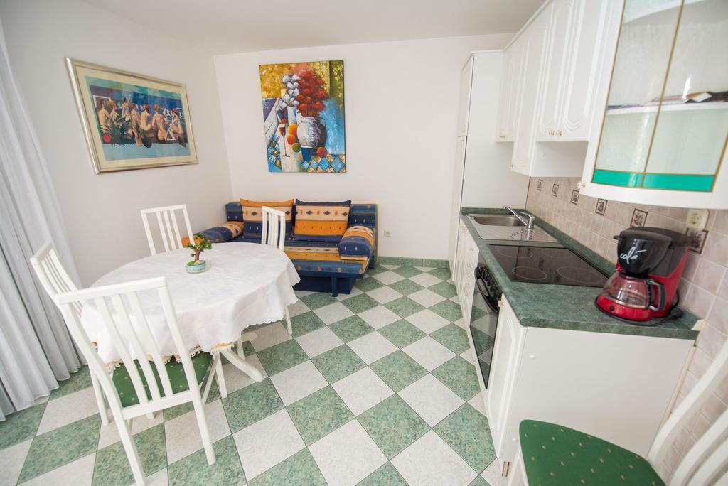 Apartments Marija Near Center Vodice Ngoại thất bức ảnh