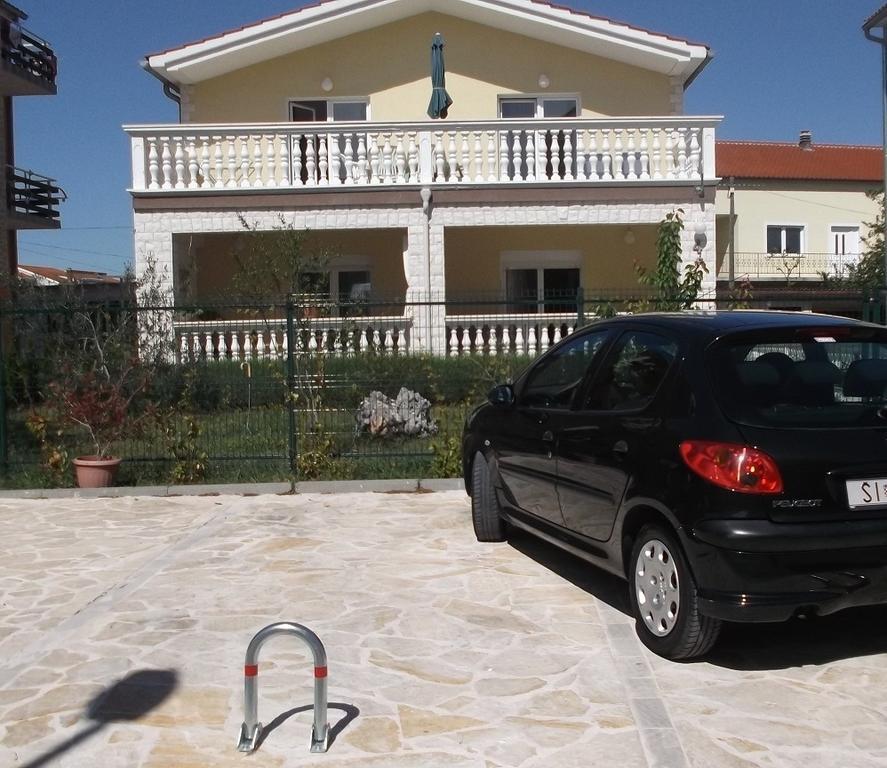 Apartments Marija Near Center Vodice Ngoại thất bức ảnh