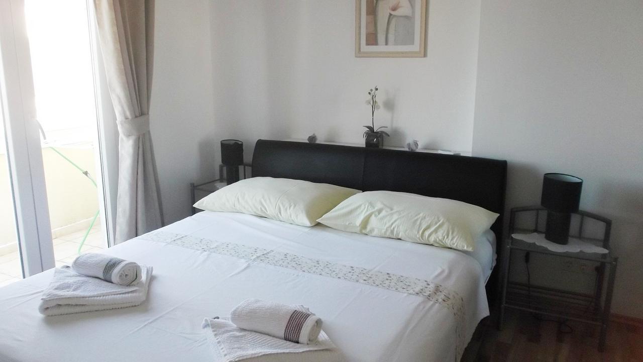 Apartments Marija Near Center Vodice Phòng bức ảnh