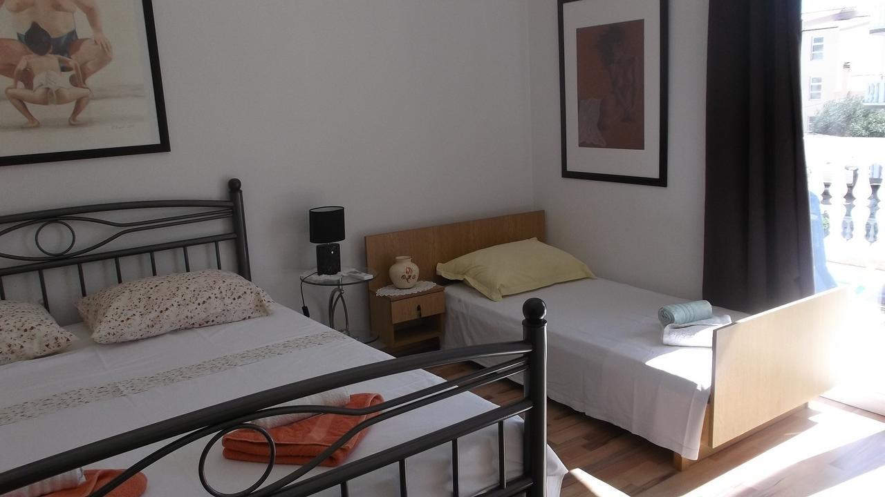 Apartments Marija Near Center Vodice Phòng bức ảnh